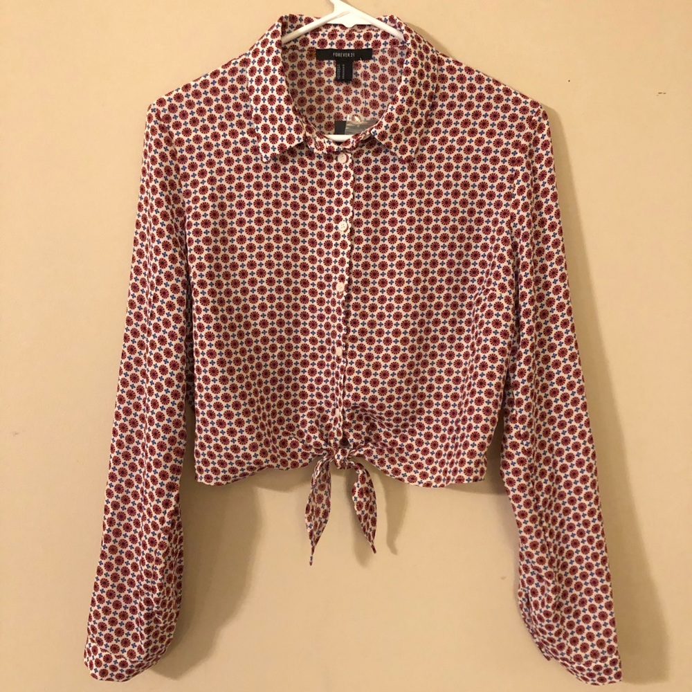 NWT Forever 21 Tie Front Button Blouse